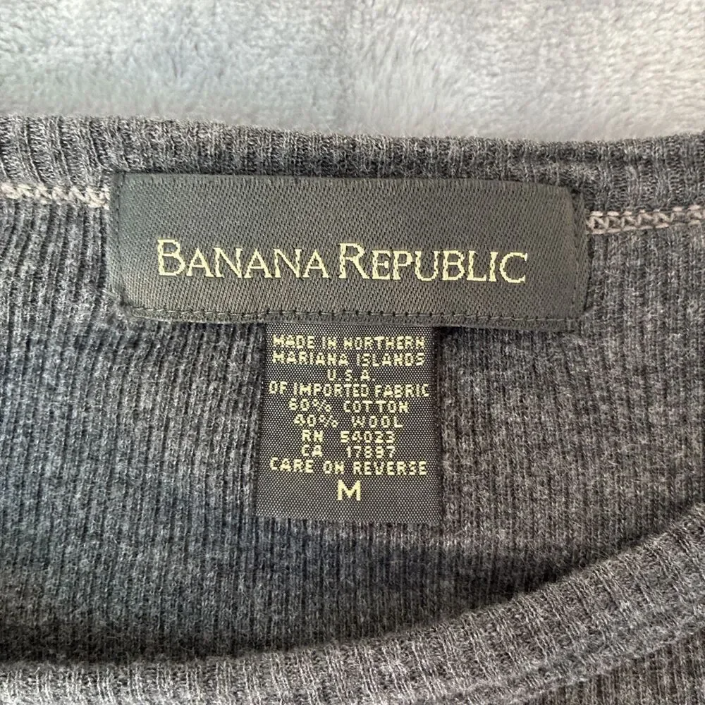 Vintage Banana Republic Long Sleeve Sweater Mens M Gray - Mariana Islands of USA